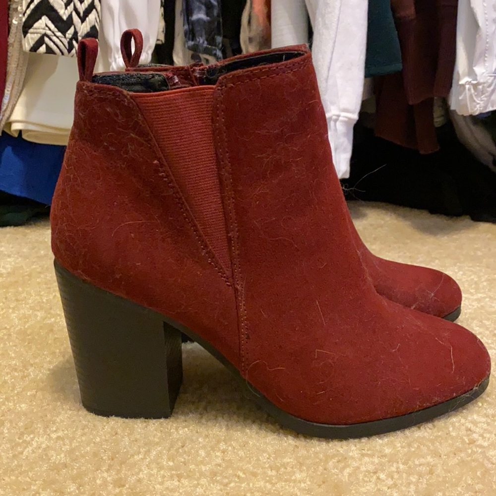 Crimson booties